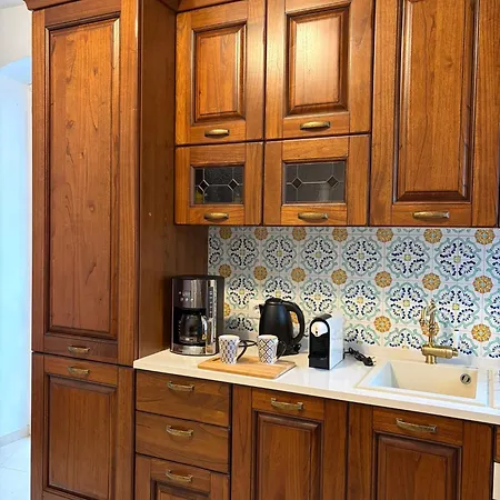 מלון דירות Sea Breeze Terrace מונופולי