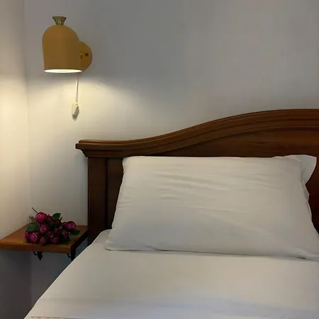 Sea Breeze Terrace 4*