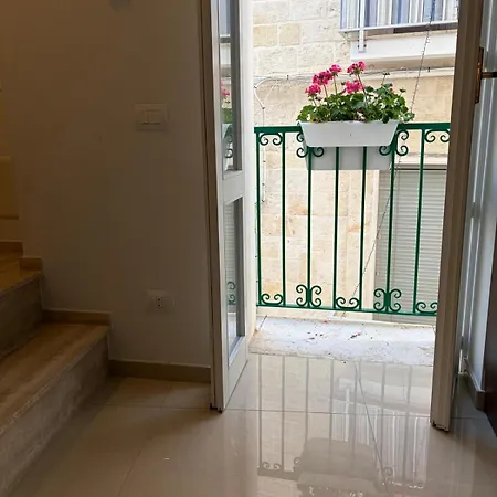 מלון דירות Sea Breeze Terrace