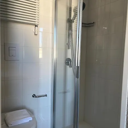 מלון דירות Sea Breeze Terrace
